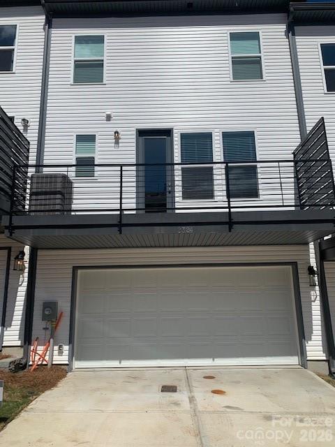 Building Photo - 2324 Donnelly Hls Ln