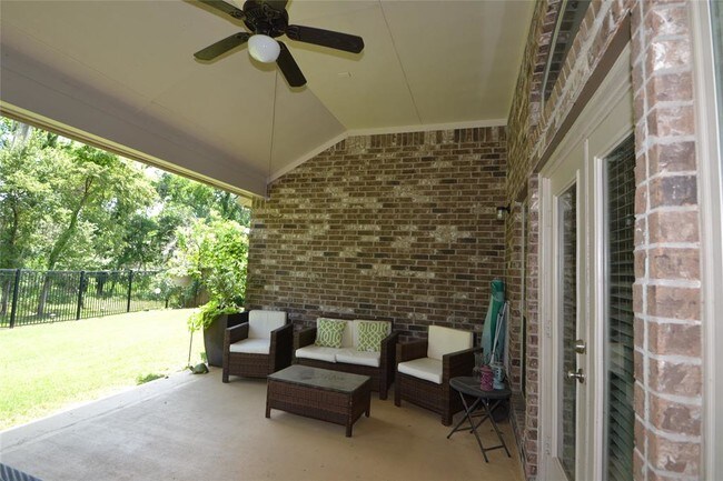 Building Photo - 5918 Crawford Hill Ln