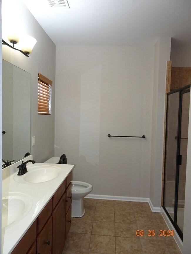 Building Photo - 296 Concord Dr