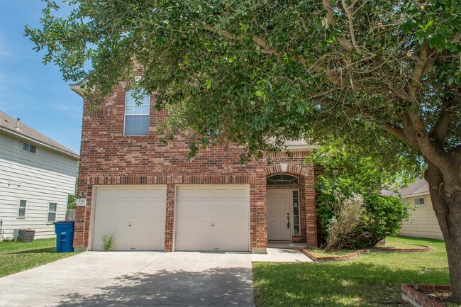 Building Photo - 340 Meadow Park