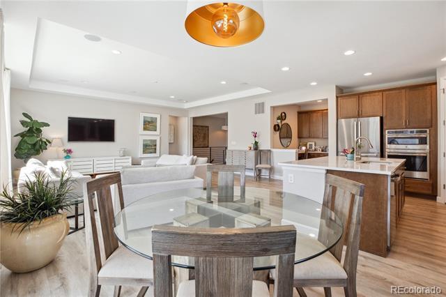 Building Photo - 6601 Mentha Dr