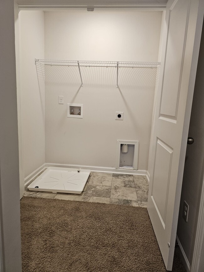 Building Photo - 403 Sea Grit Ct
