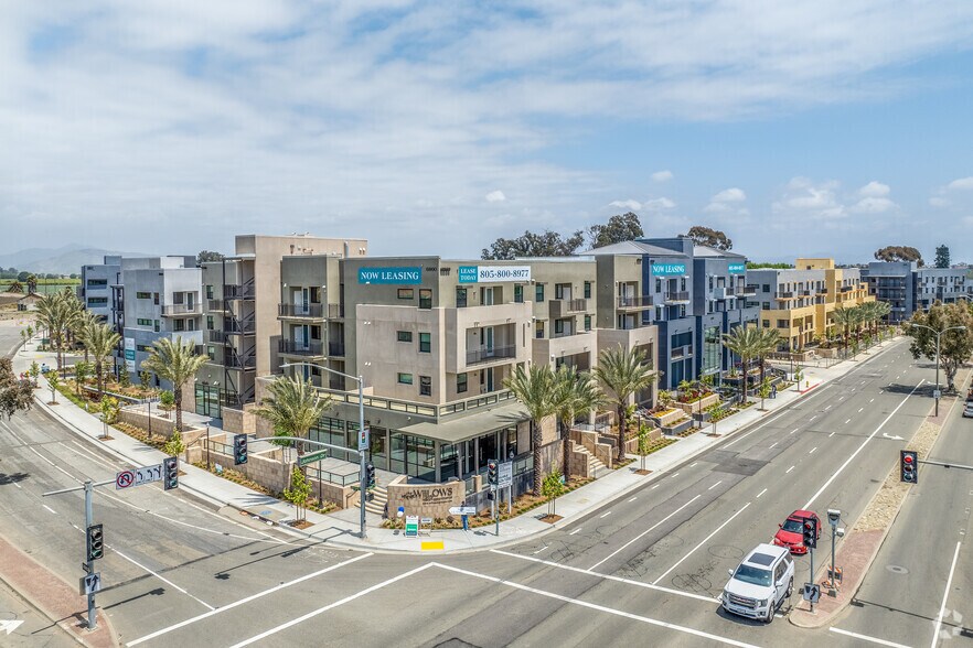 Building Photo - Willows at Ventura