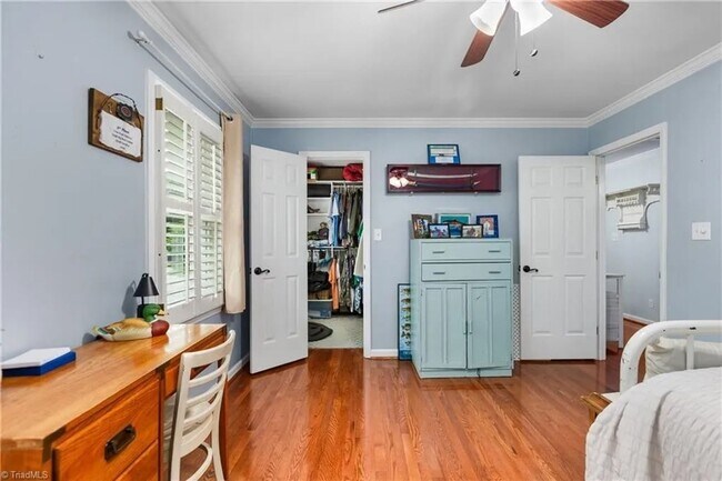 Building Photo - Beautiful Updated Home for Rent in New Irv...