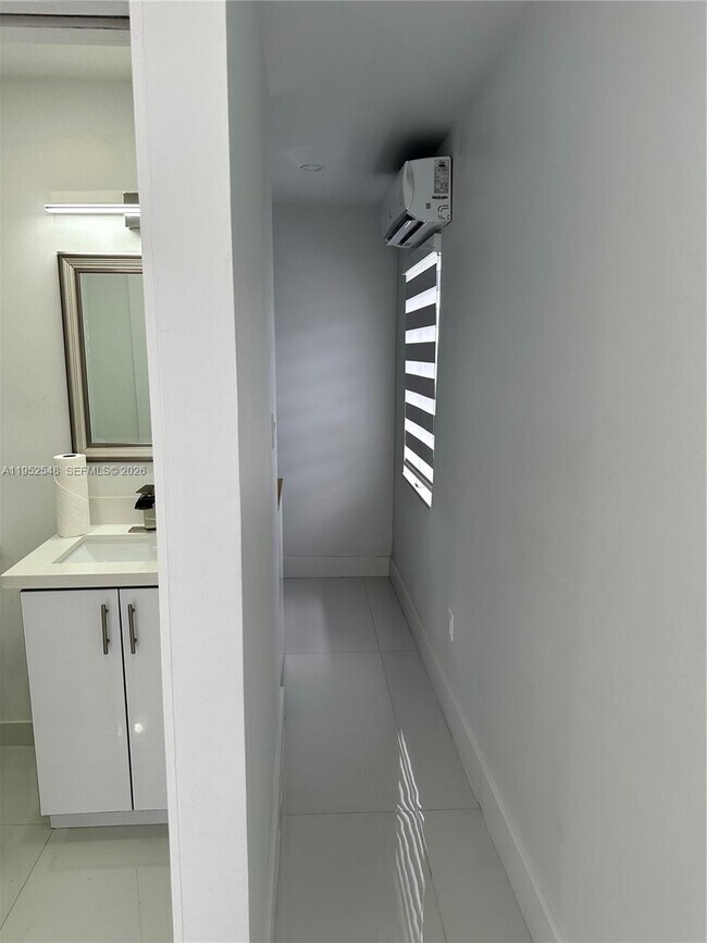 Building Photo - 11631 SW 179th Terrace