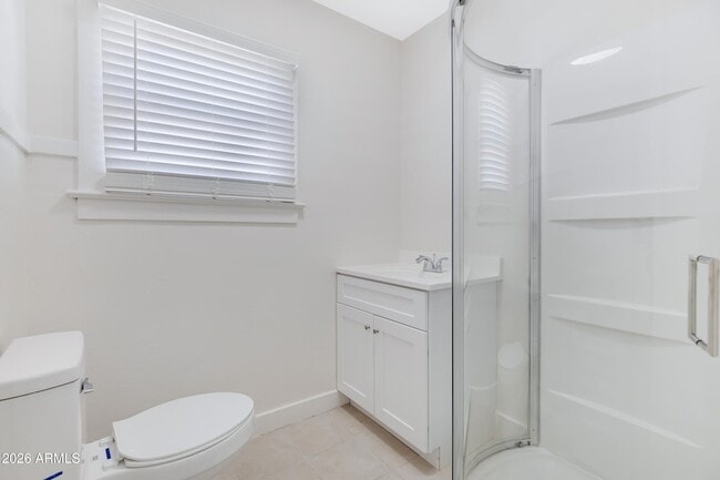 Building Photo - 1108 E Portland St