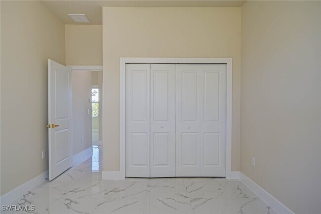 Building Photo - 3414 74th St W