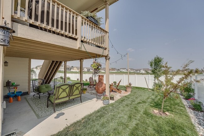 Building Photo - Stunning 4 Bed, 3 1/2 Bath House in Severance!