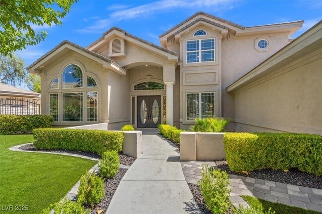 Primary Photo - 8000 Silver King Dr