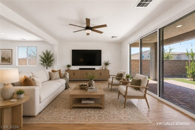 Building Photo - 1611 Dire Wolf Ave
