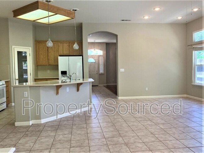 Building Photo - 857 Tannehill Dr