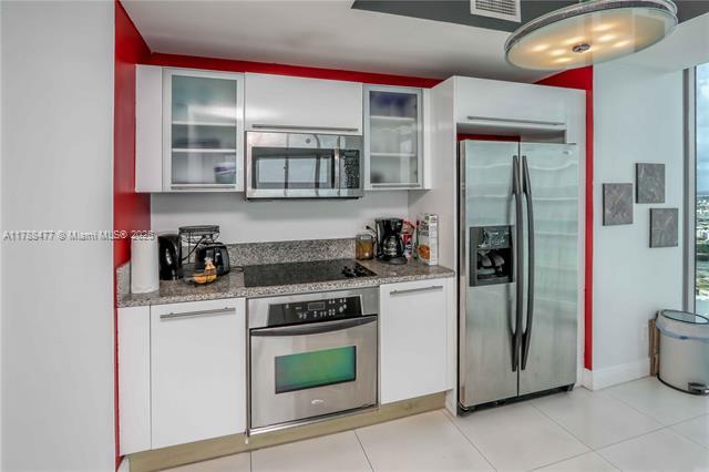 Building Photo - 888 Biscayne Blvd