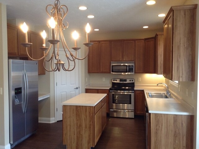 Building Photo - 3844 Deertrail Dr