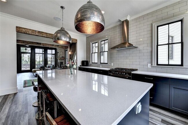 Building Photo - 2555 Brook Run
