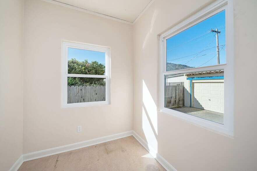 Building Photo - 59 Chorro St
