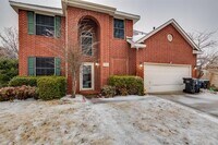 Building Photo - 8324 Clearbrook Dr