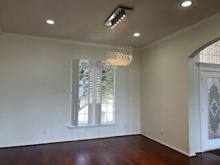 Building Photo - 8104 San Antonio Ave