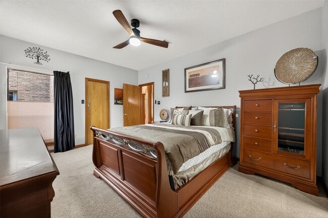 Building Photo - 1623 Lake Arbor Dr