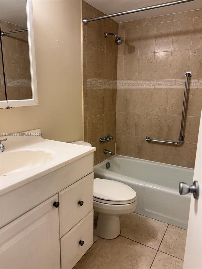 Building Photo - 8335 SW 72nd Ave