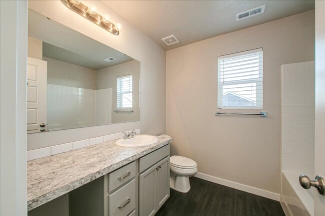 Building Photo - Two Story, Spacious Star Home!