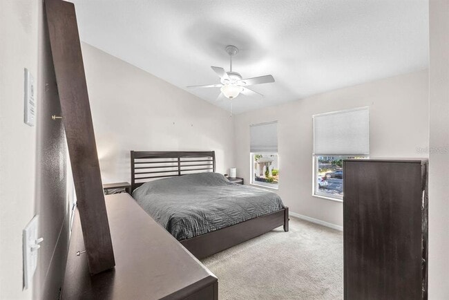 Building Photo - 2231 Golden Oak Ln