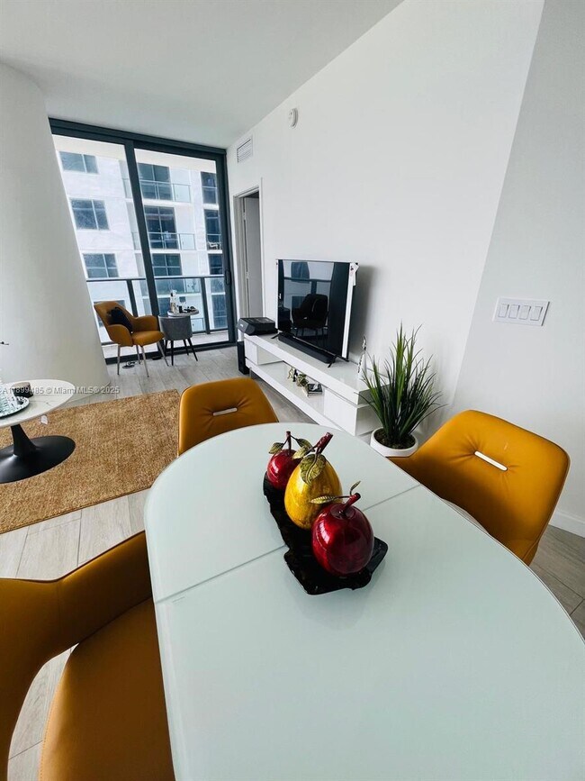 Building Photo - 55 SW 9th St