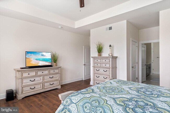 Building Photo - 36081 Windsor Park Dr