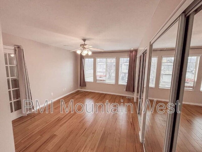 Building Photo - 208 Lyman Ln