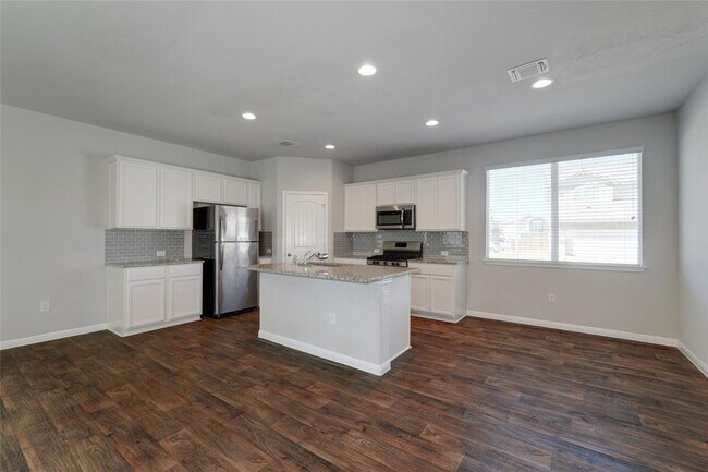 Building Photo - 14612 Frankel Loop