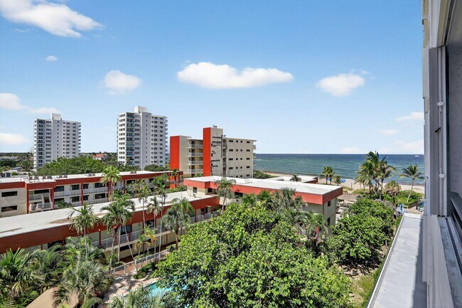 Building Photo - 1500 N Ocean Blvd