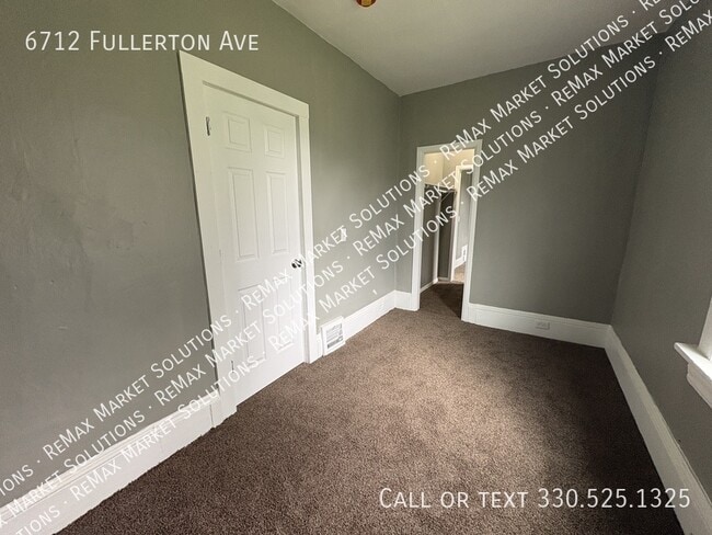 Building Photo - 6712 Fullerton Ave