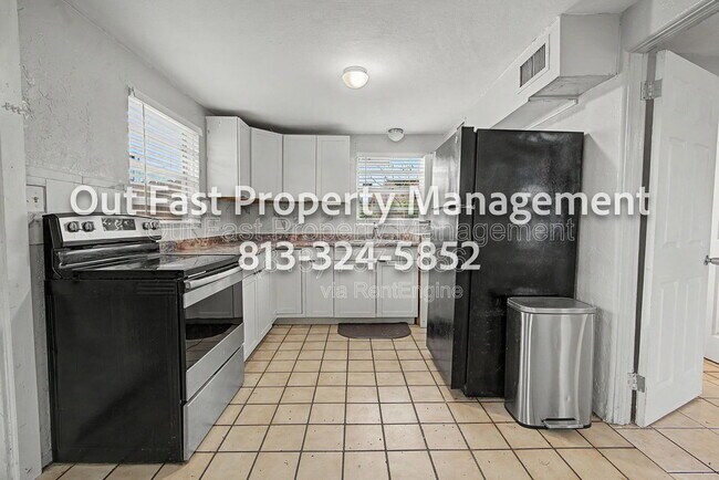 Building Photo - 3109 54th Ave N