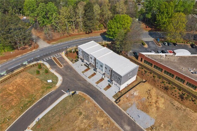 Building Photo - 3571 Overlook Rd NW