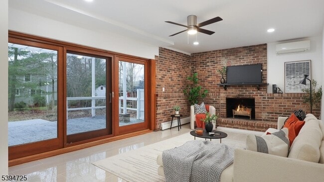 Building Photo - 91 Hillcrest Rd