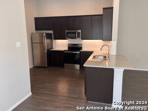 Building Photo - 634 Ashers Pl
