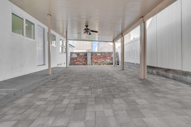 Building Photo - 1155 W Exposition Blvd