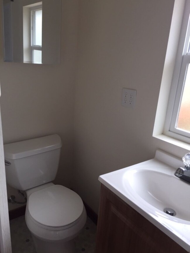 Building Photo - STATUS: PENDING APPLICATION-| R118H |