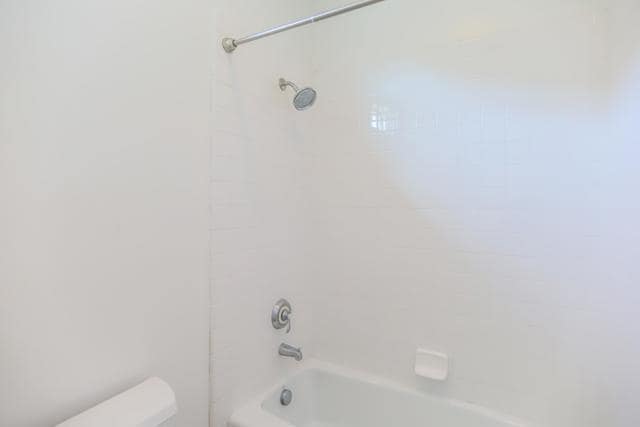 Building Photo - 415 N Cedros Ave