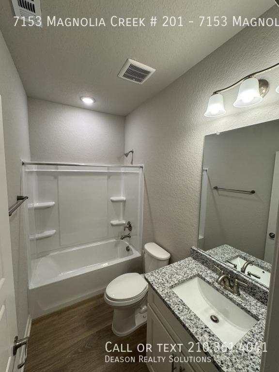 Building Photo - 7153 Magnolia Pass