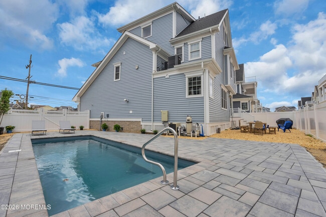 Building Photo - 511 NJ-35