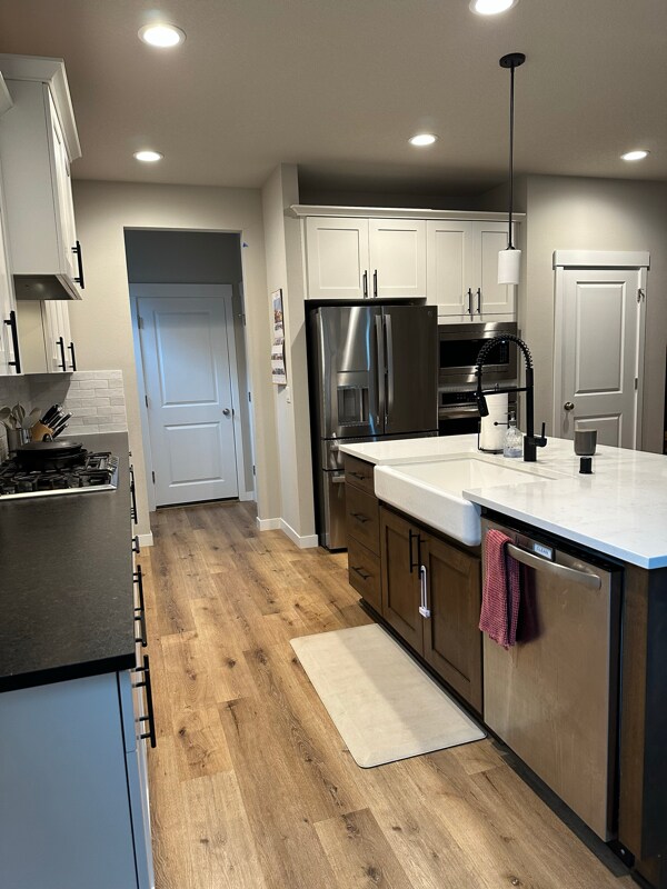 Building Photo - 1521 NE 15th Cir