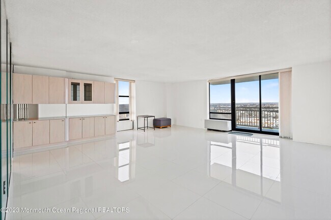 Building Photo - 787 Ocean Ave