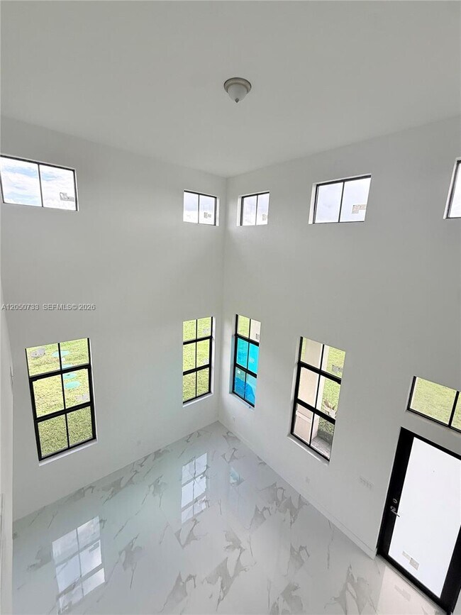 Building Photo - 32242 SW 194th Ave