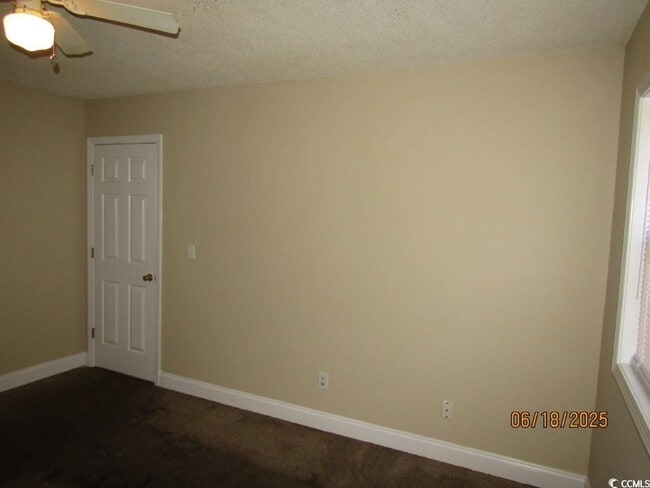 Building Photo - 4150 Horseshoe Rd N