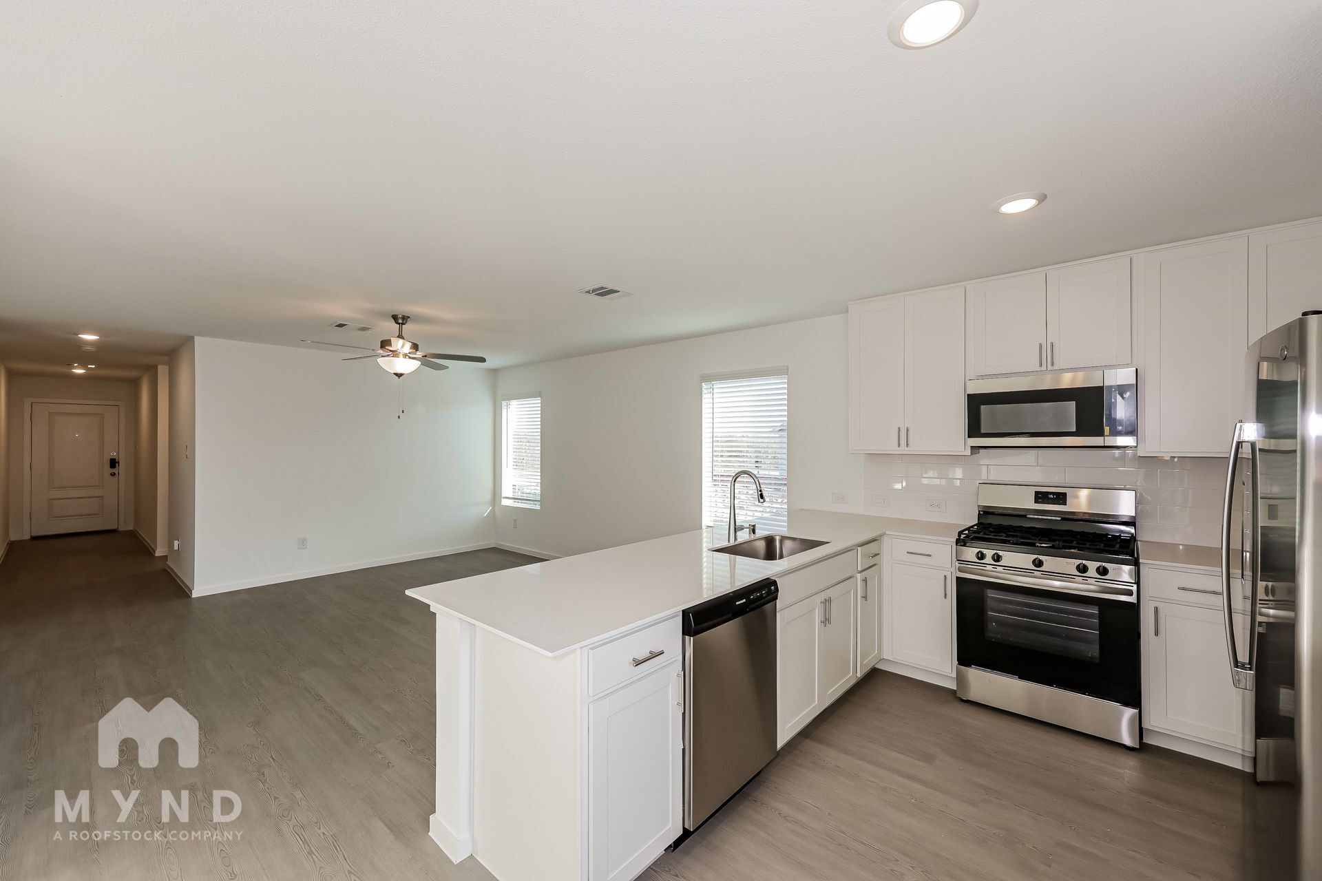 Building Photo - 2700 River Knl Ln