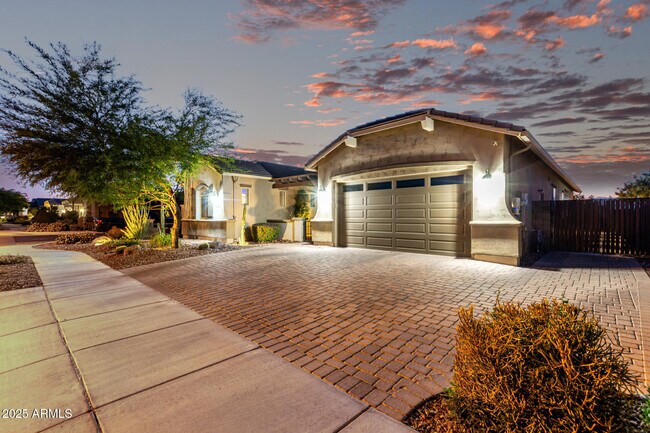 Building Photo - 20176 E Nighthawk Way