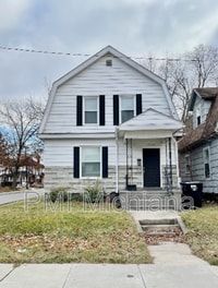 Building Photo - 1226 E Madison St
