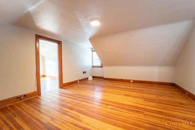 Building Photo - 224 Ehrman Ave