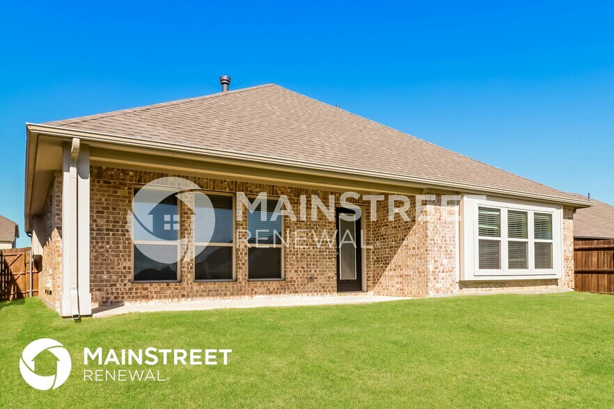 Building Photo - 9013 Conroe Dr