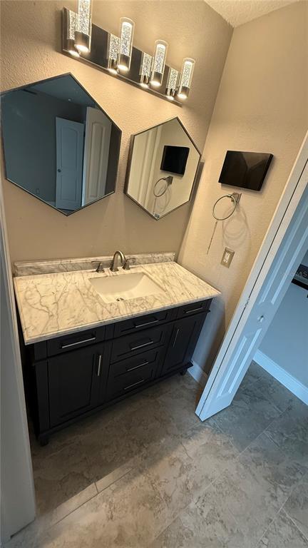 Building Photo - 9608 River Walk Ct